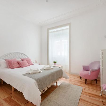 Sunny Apartment With Balcony! Lisbon Bagian luar foto