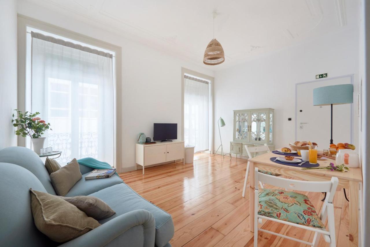 Sunny Apartment With Balcony! Lisbon Bagian luar foto